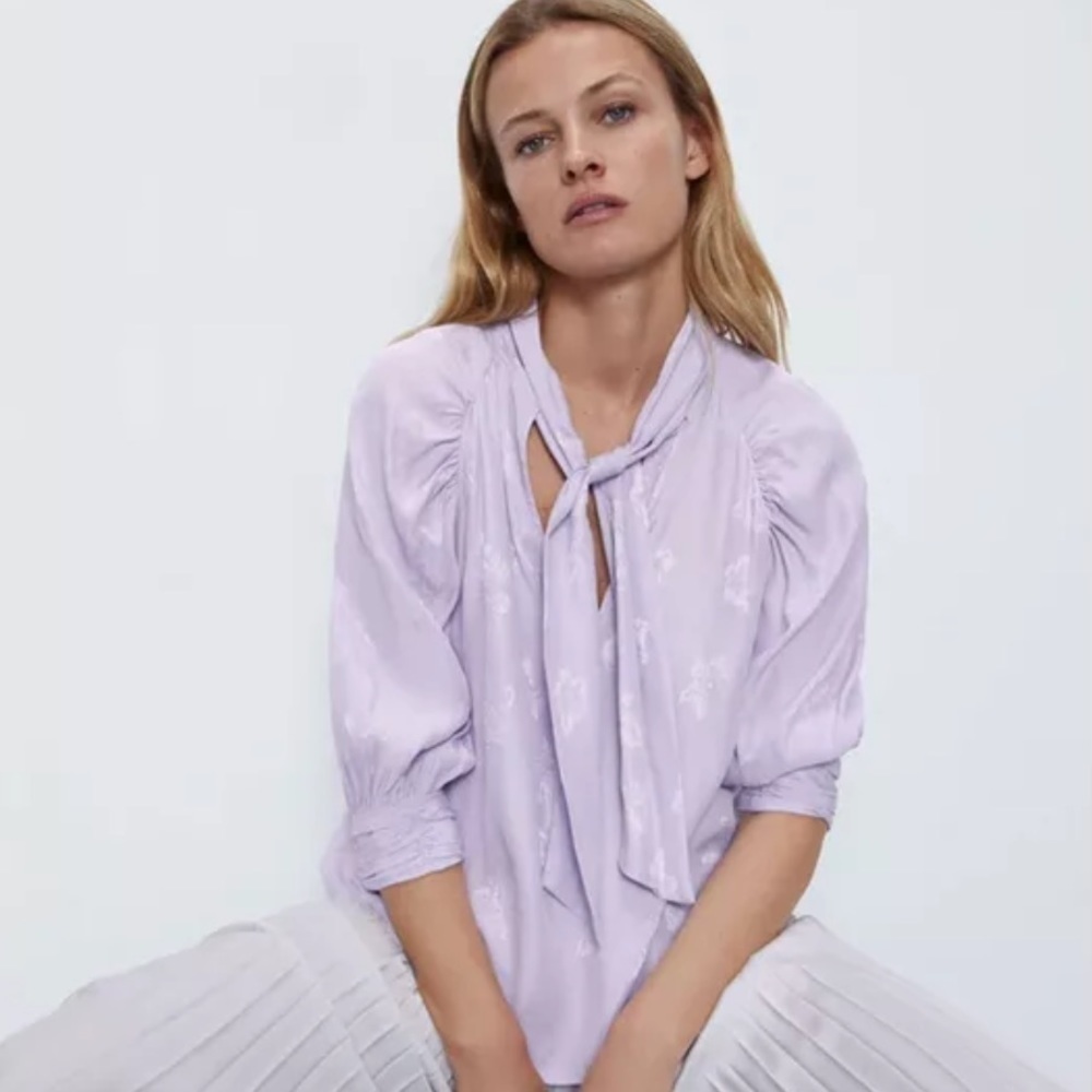 Zara Floral Lavender Tie Blouse M